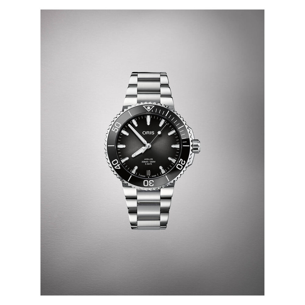 Oris Aquis Calibre 400 41.5mm Anthracite Black Bezel Steel Watch image number 4