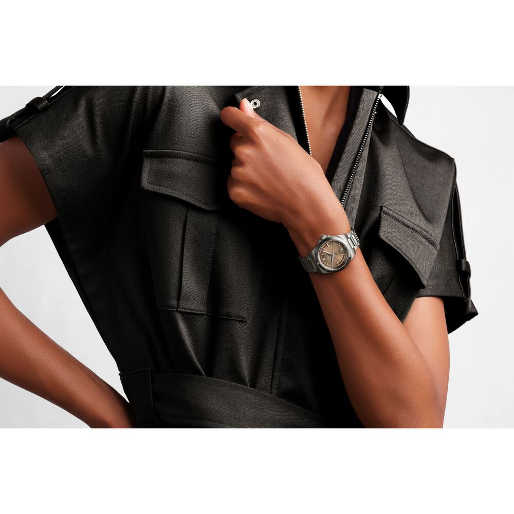 Longines Conquest 2023 34mm Sunray Brown Steel Case & Bracelet Ladies' Watch image number 2