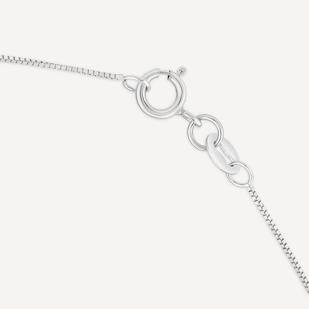 18ct White Gold Lab Grown 0.33ct Oval Diamond Pendant image number 4