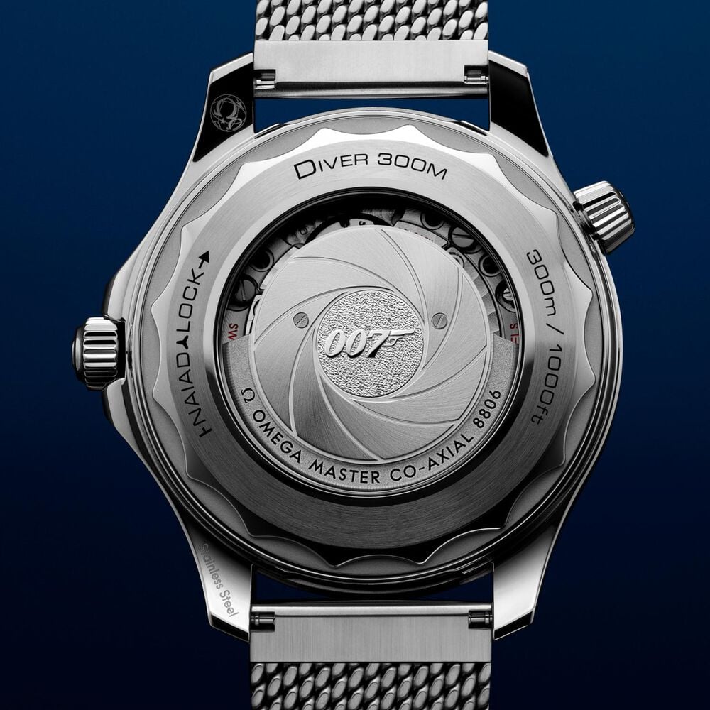 Omega Seamaster Diver 300M "James Bond" 42mm Blue Dial Stainless Steel Bracelet Watch