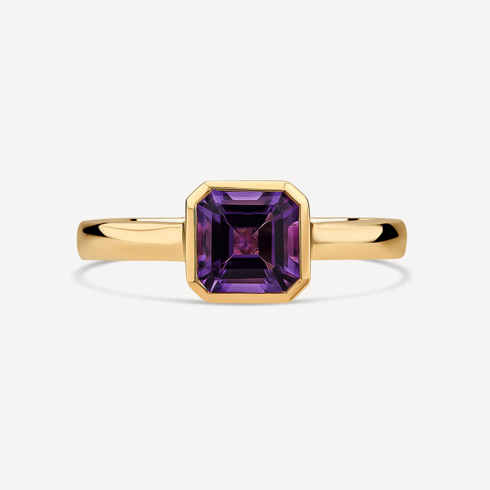 9ct Yellow Gold Cushion Amethyst Ring image number 1