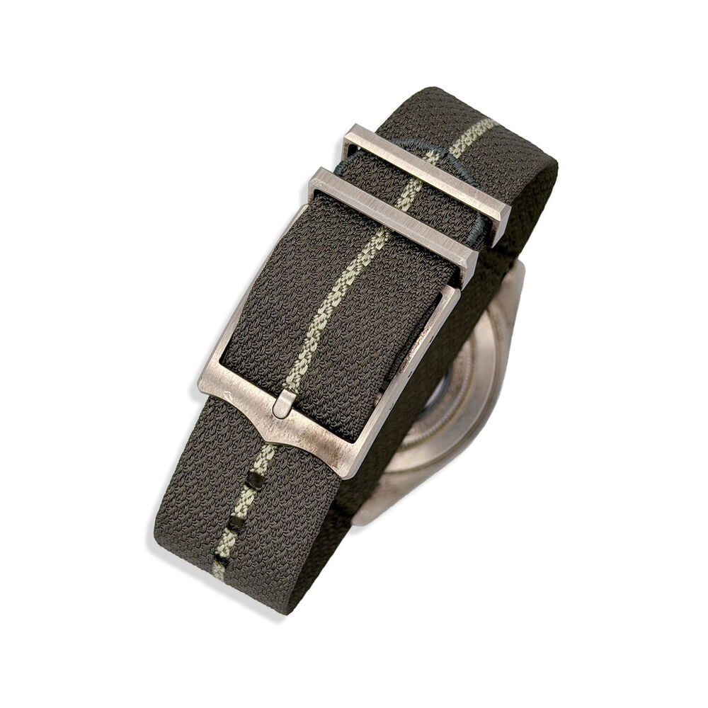 Pre-Owned TUDOR Black Bay 58 39mm Grey Dial Silver Case Brown Fabric Strap Watch image number 2