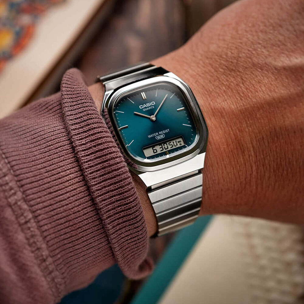 Casio Vintage Blue Dial Dual Display Stainless Steel Bracelet Watch image number 4