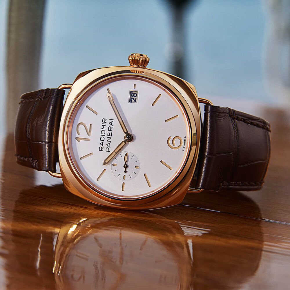 Panerai Radiomir Quaranta Goldtech™ 40mm 18k Rose Gold Case White Dial Brown Strap Watch image number 4