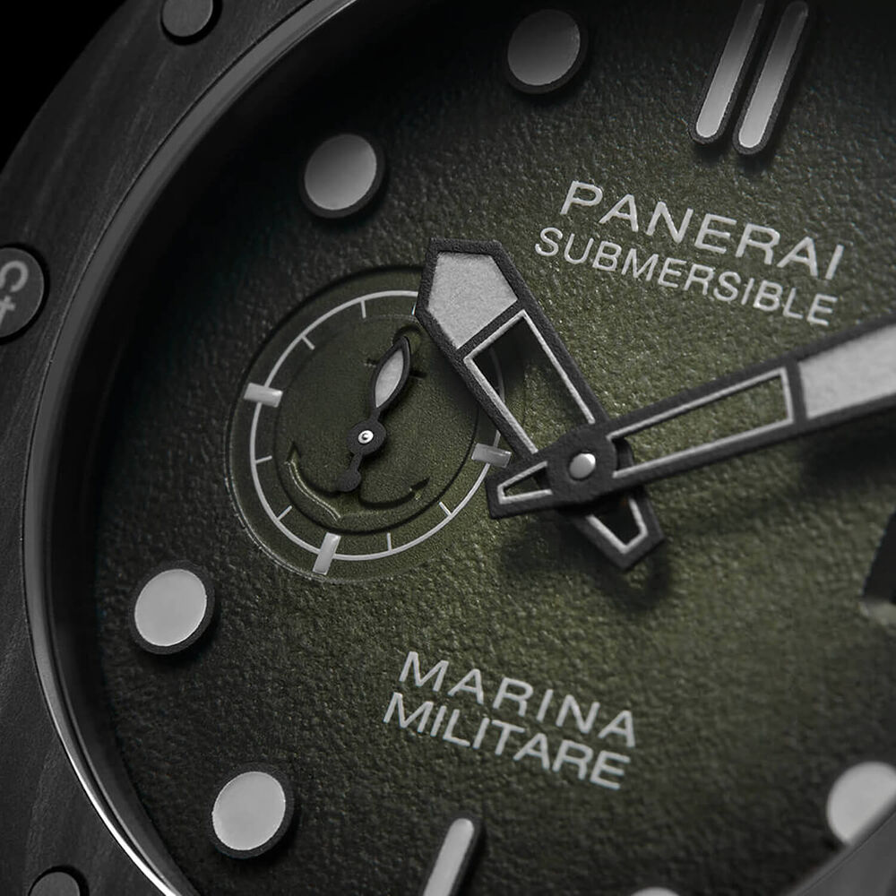 Panerai Submersible Marina Militare Carbotech™ 44mm Green Dial Textile Strap Watch image number 3