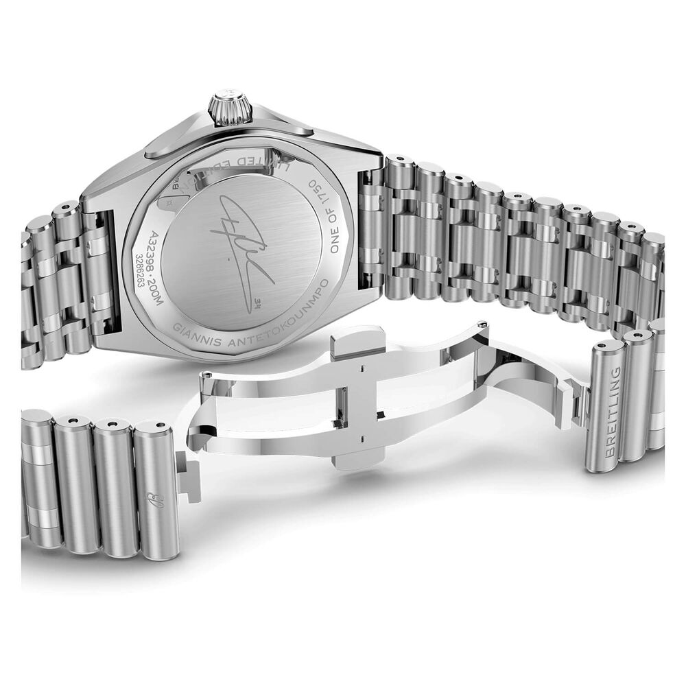 Breitling Chronomat Automatic GMT Giannis Antetokounmpo 40mm Green Dial Steel Bracelet Watch image number 4