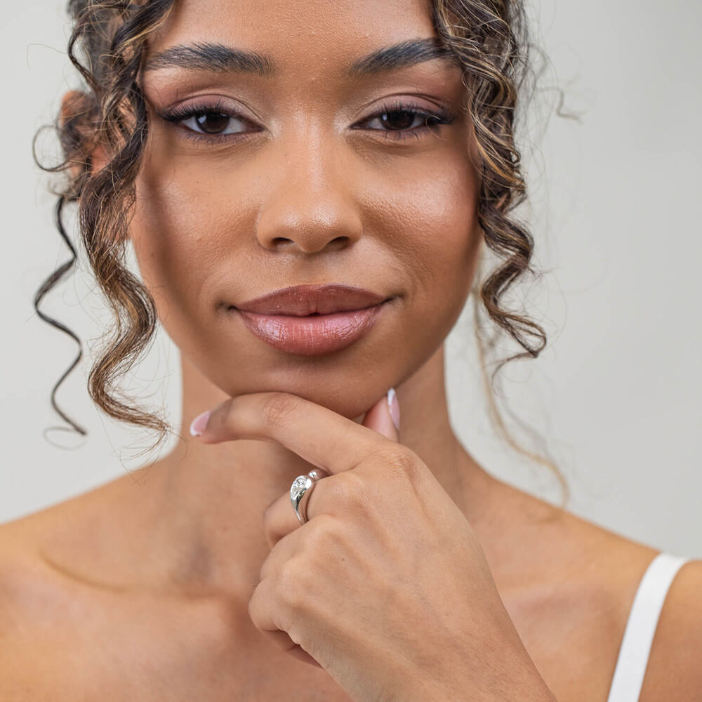 Born Orbit 9ct White Gold Lab Grown 1ct Pear Diamond Ring image number 3