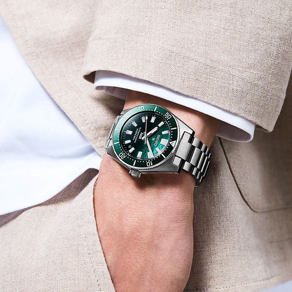 Seiko Prospex 1965 Heritage Diver’s PADI Special Edition 40mm Green Dial Steel Bracelet Watch image number 10