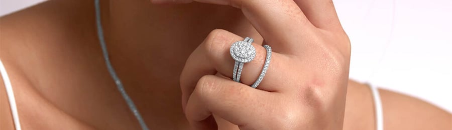 Selected diamond savings on engagement rings and diamond jewellery