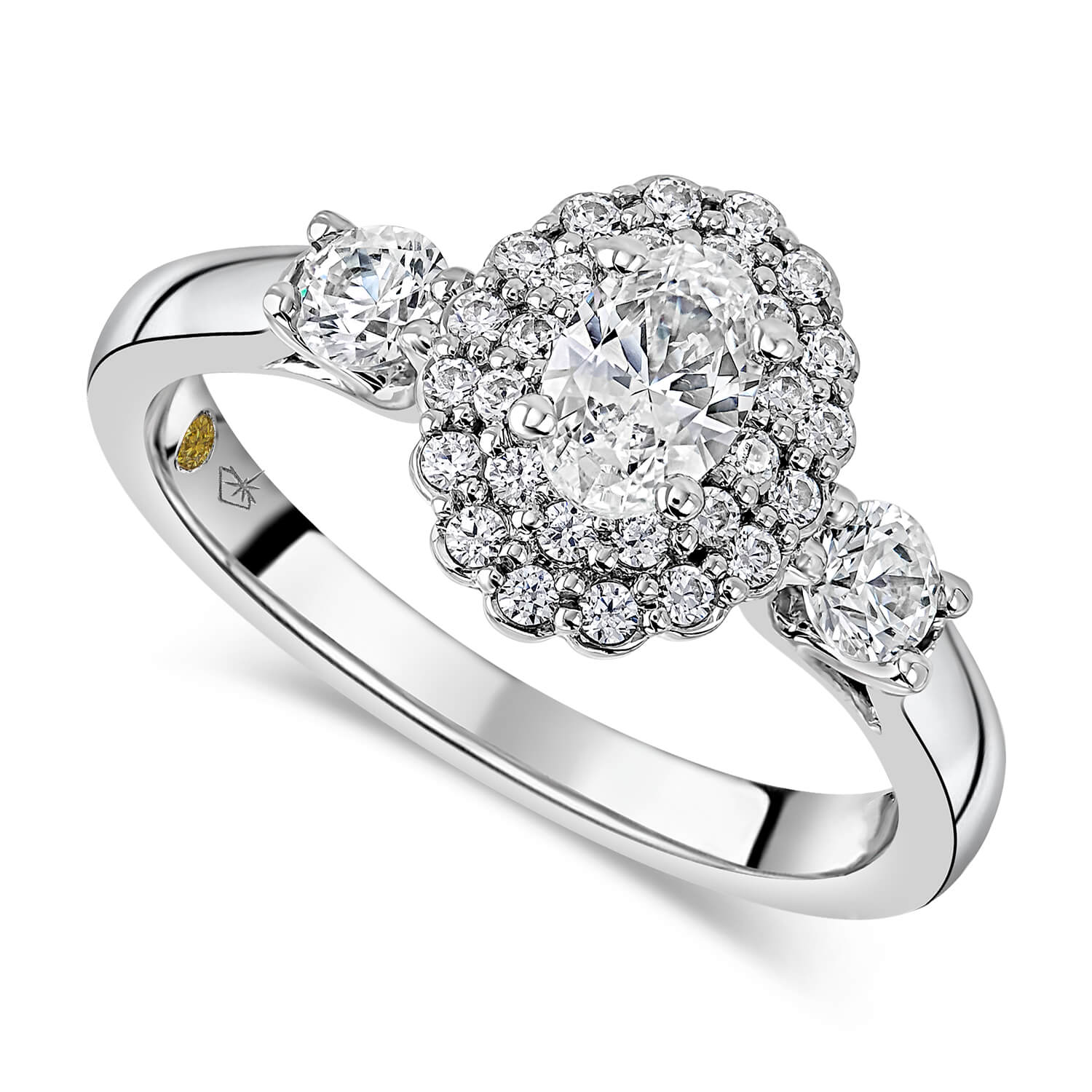 0.85ct Oval Diamond Halo 18ct Gold Ring Ladies Size: P